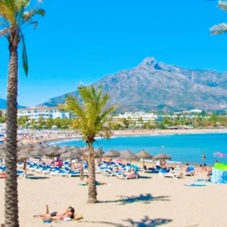 Apartment En La Playa Piscinas Jardines Puerto Banus Wifi *