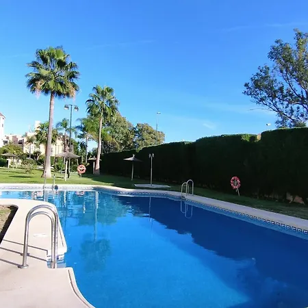 En La Playa Piscinas Jardines Puerto Banus Wifi Apartment